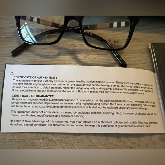 New, never worn authentic Burberry glasses. - Picture 2 of 8